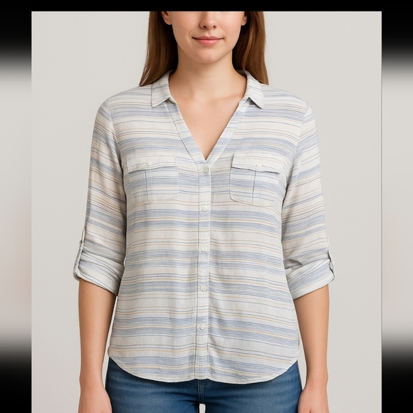 Columbia Women's Blue and White Striped Button Down Shirt-Size M - Picture 1 of 4